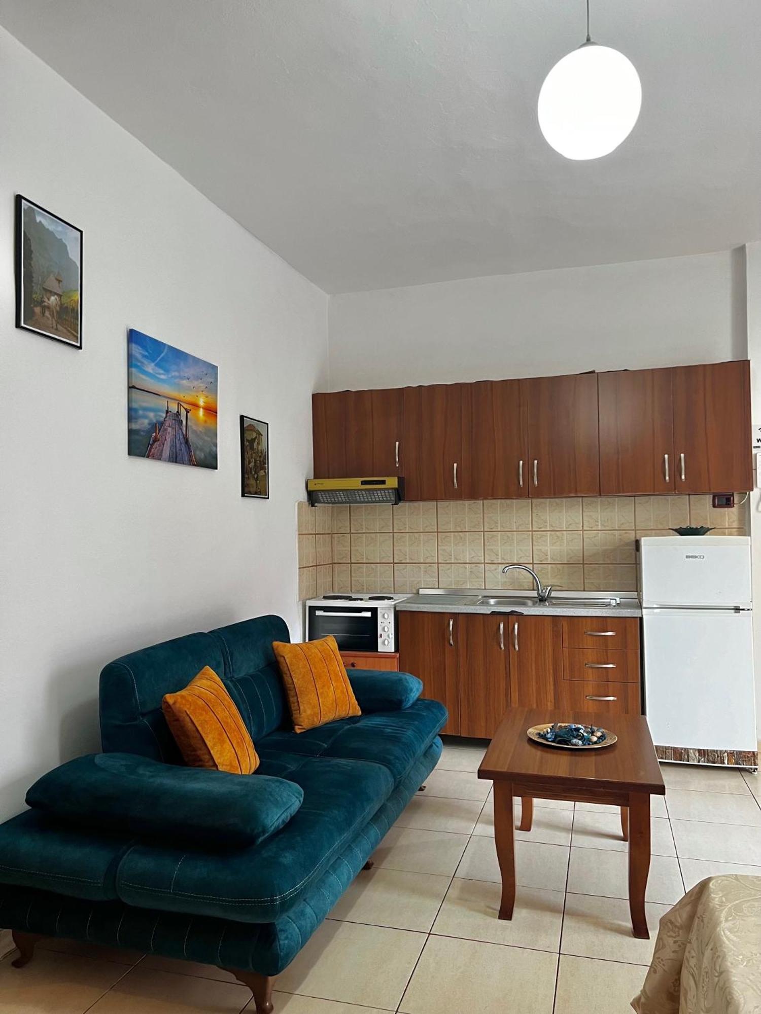 Ar Apartments Tirana Buitenkant foto